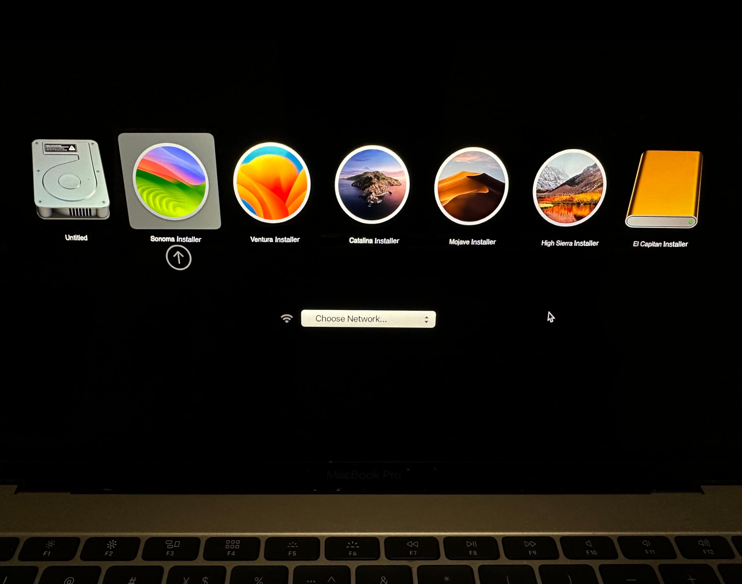 MacOS(High Sierra)とWin10 Pro(Office2010もインストール済)の選択
